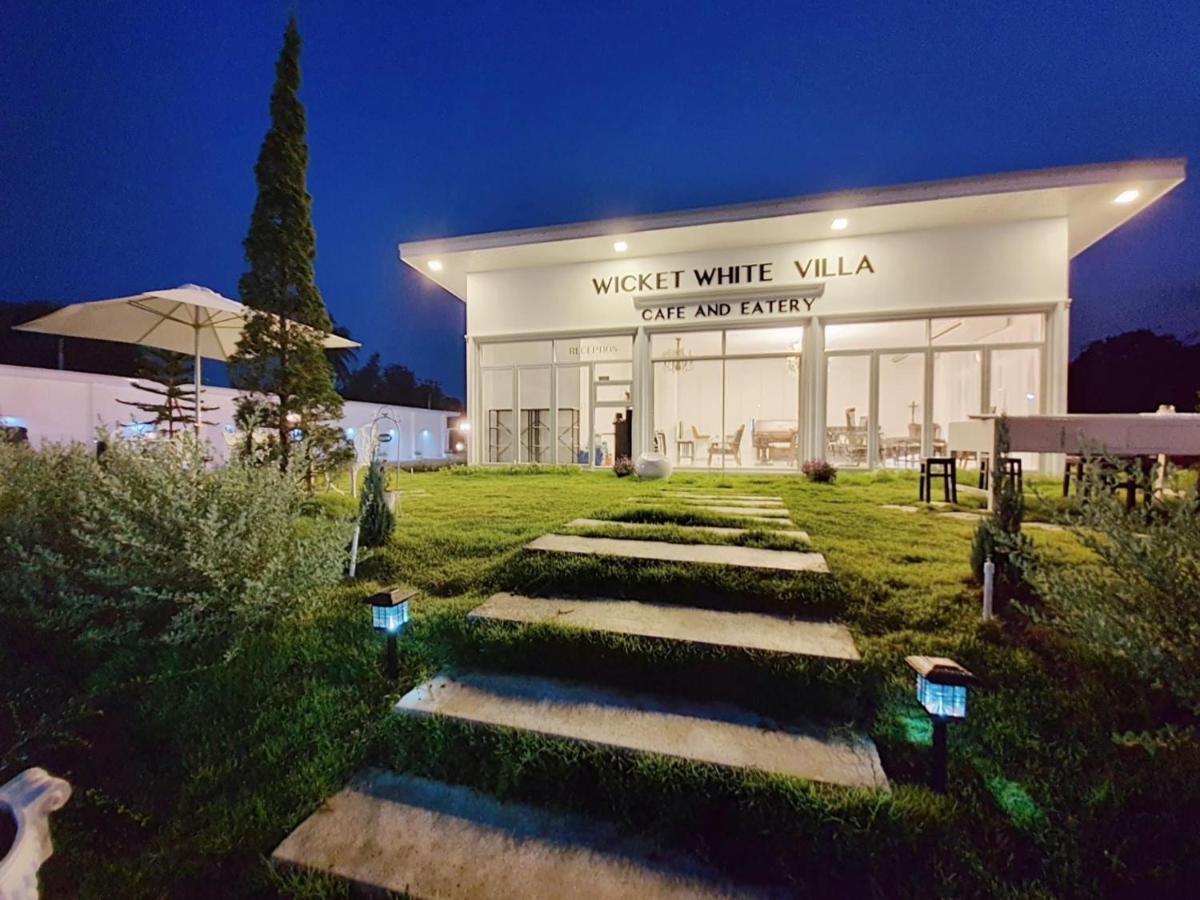 Photharam Wicket White Villa מראה חיצוני תמונה